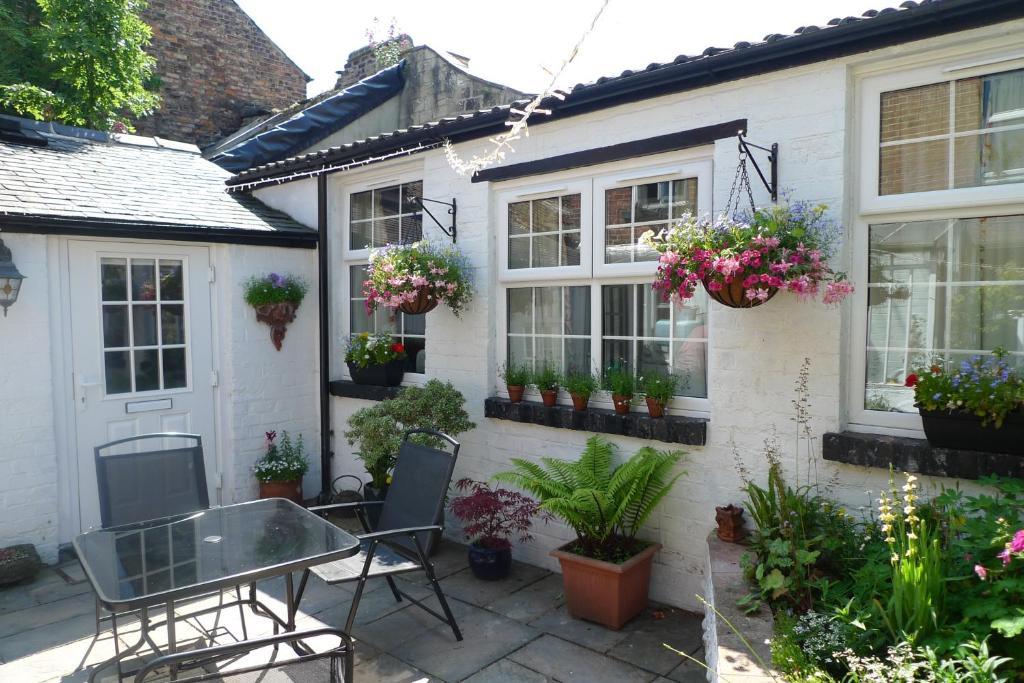 Bed and Breakfast Kirkgate House Knaresborough Esterno foto